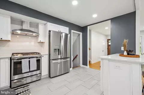 215 Moore Rd, Wallingford, PA 19086 photo 12