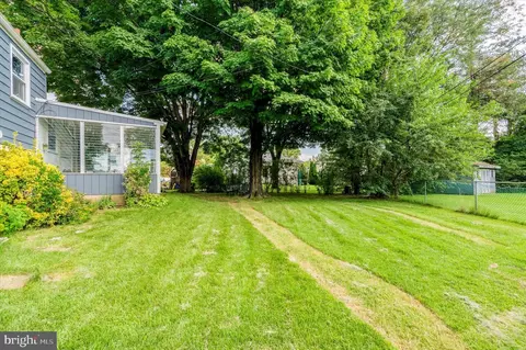 215 Moore Rd, Wallingford, PA 19086 photo 22