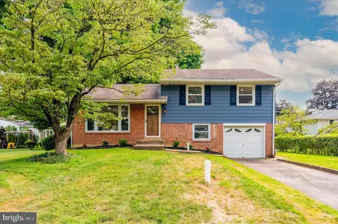 215 Moore Rd, Wallingford, PA 19086