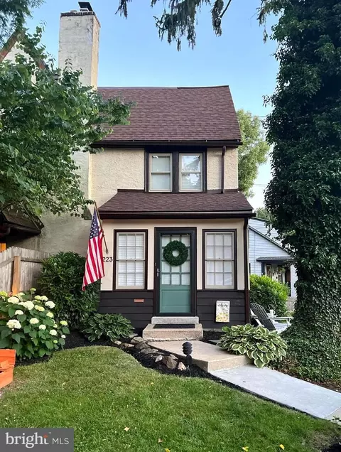223 Rockingham Rd, Bryn Mawr, PA 19010