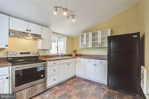 260 Willow Ave, Wayne, PA 19087 photo 13