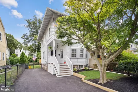 260 Willow Ave, Wayne, PA 19087 photo 2