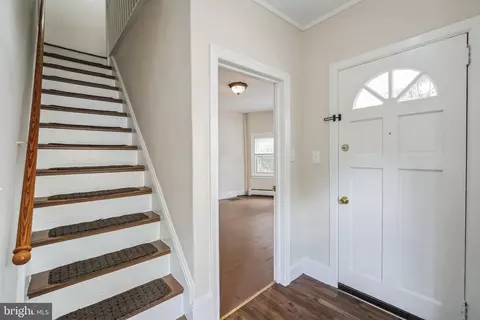 260 Willow Ave, Wayne, PA 19087 photo 4