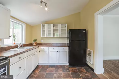 260 Willow Ave, Wayne, PA 19087 photo 14