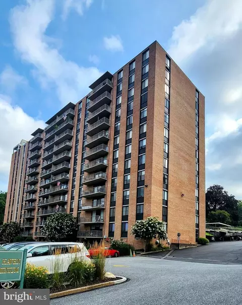 801 Yale Ave #1011, Swarthmore, PA 19081