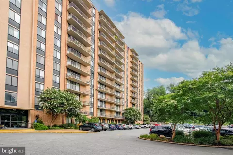 801 Yale Ave #208, Swarthmore, PA 19081