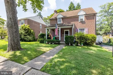 640 Ridgewood Rd, Upper Darby, PA 19082