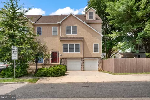 3825 Sommers Ave, Drexel Hill, PA 19026