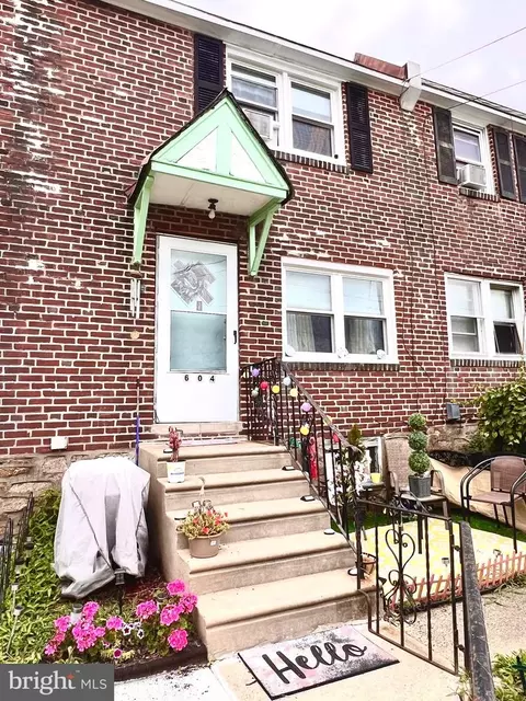 604 Cedar Ave, Darby, PA 19023