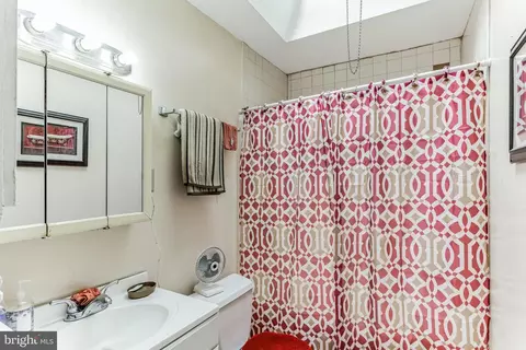 7151 Clover Ln, Upper Darby, PA 19082 photo 25
