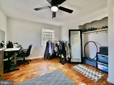 2431 E Helms Mnr, Marcus Hook, PA 19061 photo 18