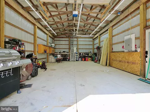 2431 E Helms Mnr, Marcus Hook, PA 19061 photo 29