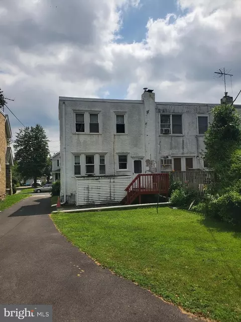 48 S Fairview Ave, Upper Darby, PA 19082 photo 5