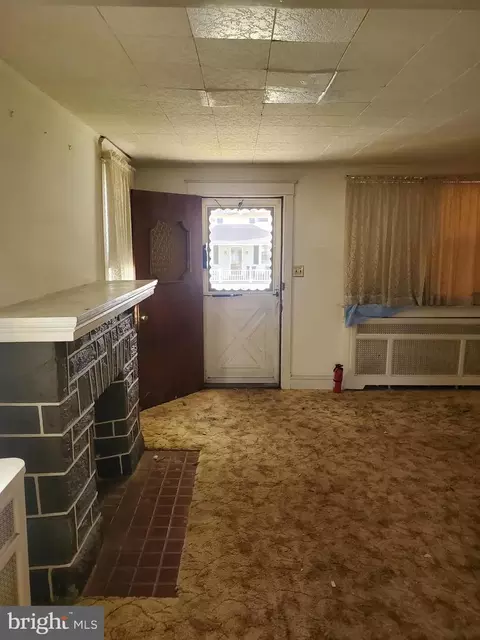 48 S Fairview Ave, Upper Darby, PA 19082 photo 8