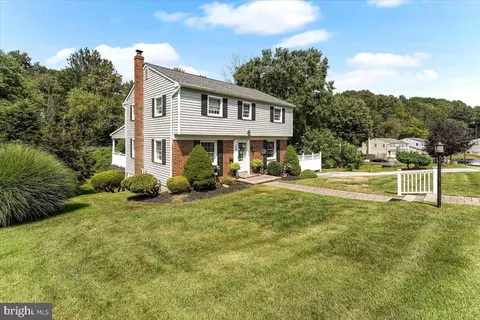 120 Lindbergh Ave, Broomall, PA 19008