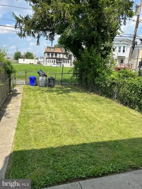 614 W 6th St, Chester, PA 19013