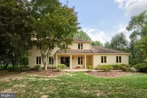 440 Berry Ln, Media, PA 19063