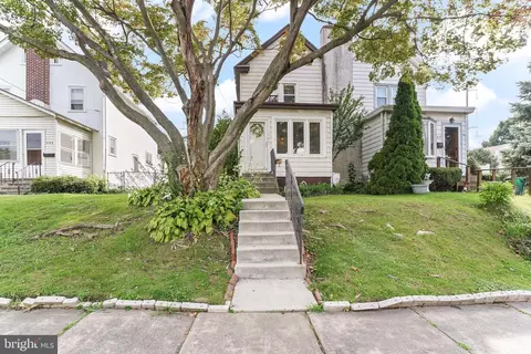 608 Thayer St, Ridley Park, PA 19078