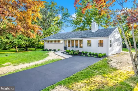 506 Meadowpark Ln, Media, PA 19063
