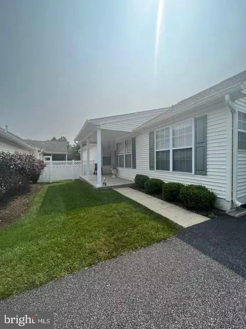 1503 N Hunting Horn Turn, Glen Mills, PA 19342