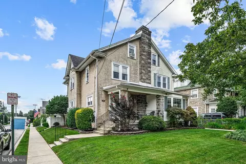 47 E Turnbull Ave, Havertown, PA 19083