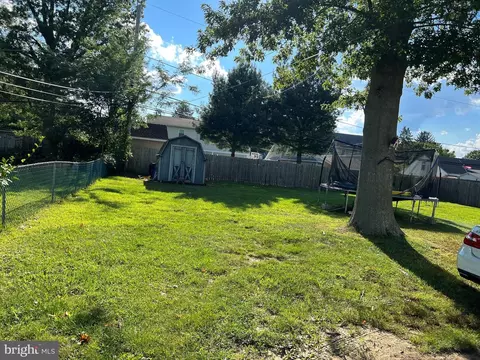 2156 Sproul Rd, Broomall, PA 19008 photo 4