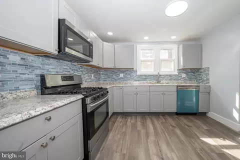 248 Maypole Rd, Upper Darby, PA 19082 photo 3