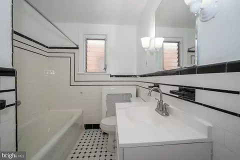 248 Maypole Rd, Upper Darby, PA 19082 photo 30