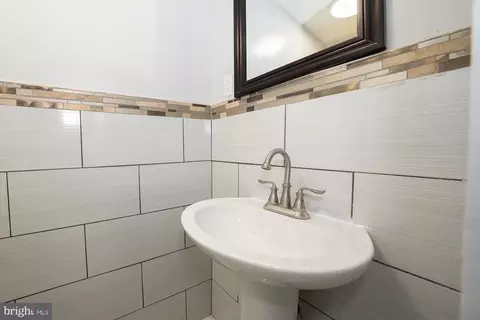 248 Maypole Rd, Upper Darby, PA 19082 photo 35