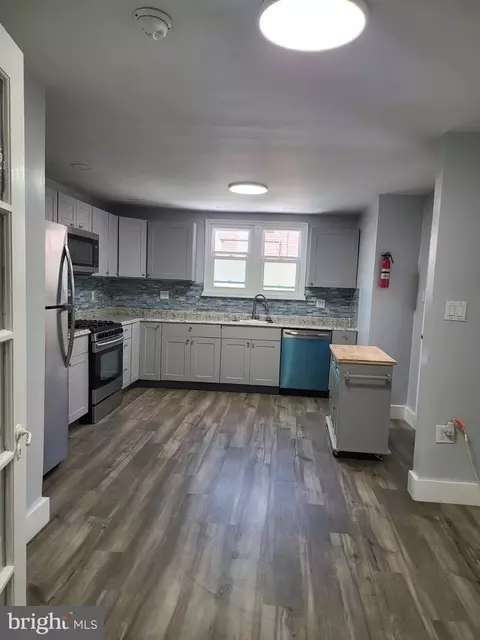 248 Maypole Rd, Upper Darby, PA 19082 photo 12