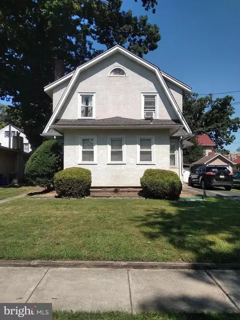 4015 Sommers Ave, Drexel Hill, PA 19026