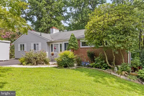 614 Meadowvale Ln, Media, PA 19063