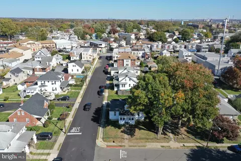 1565 Beale St, Marcus Hook, PA 19061 photo 4