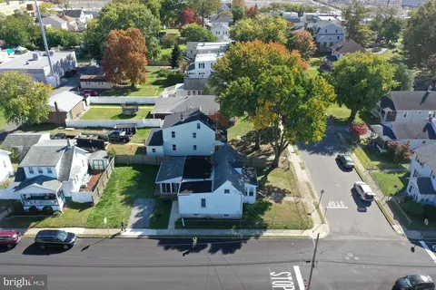 1565 Beale St, Marcus Hook, PA 19061 photo 7