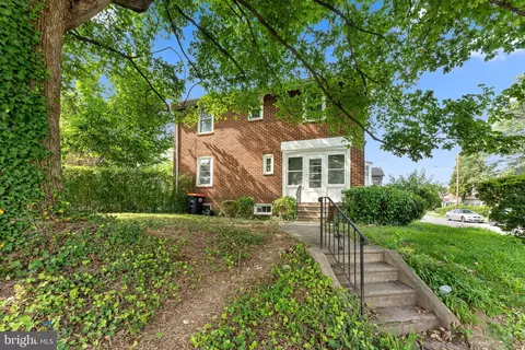 924 Macadam St, Chester, PA 19013