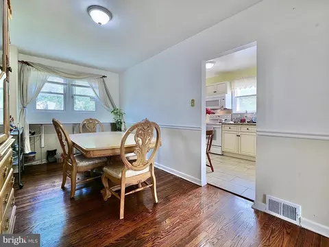 3612 W 13th St, Marcus Hook, PA 19061 photo 5