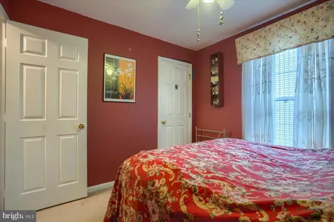 8 Independence Ct, Upper Chichester, PA 19061 photo 13