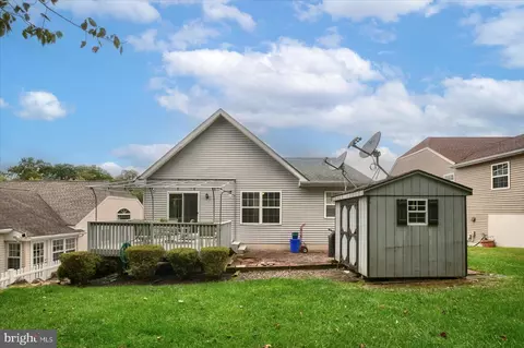 8 Independence Ct, Upper Chichester, PA 19061 photo 26