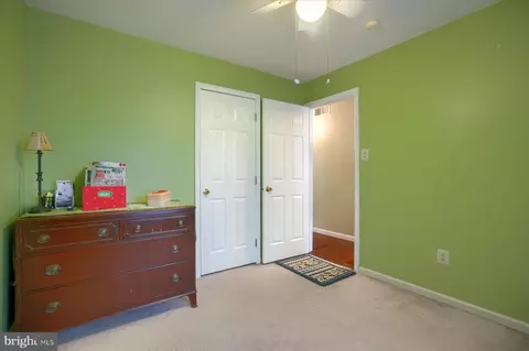 8 Independence Ct, Upper Chichester, PA 19061 photo 15