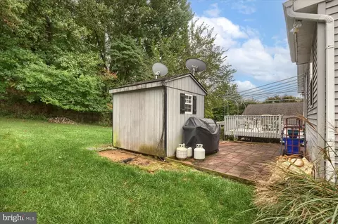 8 Independence Ct, Upper Chichester, PA 19061 photo 27