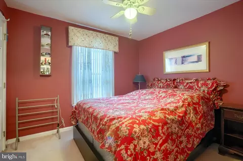 8 Independence Ct, Upper Chichester, PA 19061 photo 12