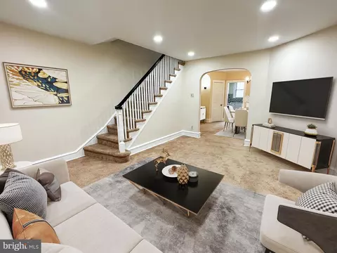384 Wembly Rd, Upper Darby, PA 19082