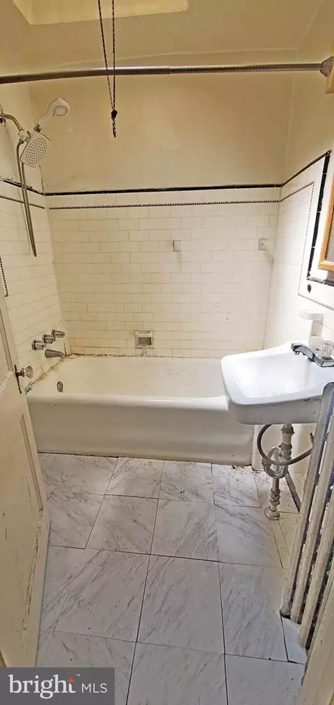 7220 Clinton Rd, Upper Darby, PA 19082 photo 7
