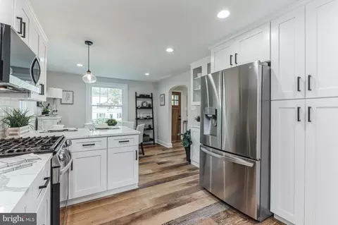 104 N Brookside Rd, Springfield, PA 19064