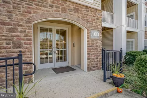 7000 Village Way # 206, Boothwyn, PA 19061
