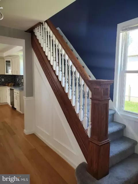 1502 Beale St, Marcus Hook, PA 19061 photo 3
