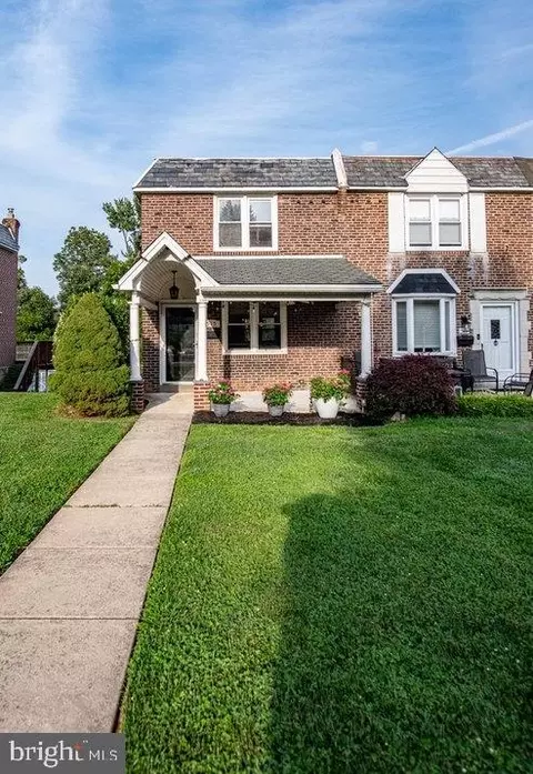 515 Seven Oaks Dr, Clifton Heights, PA 19018