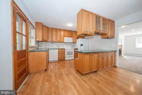 157 Morton Rd, Springfield, PA 19064 photo 11
