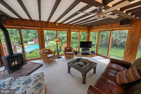10 Rabbit Run Rd, Rose Valley, PA 19086 photo 23