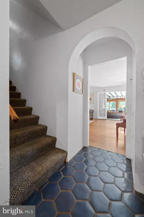 10 Rabbit Run Rd, Rose Valley, PA 19086 photo 4